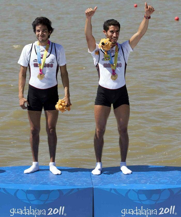 La dupla mexicana hizo un tiempo de 6:24:52 minutos. FOTO: MEXSPORT