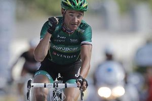 Voeckler triunfa en la décima etapa de la Tour