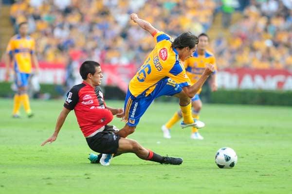 Tigres suma 35 puntos al derrotar al Atlas y se coloca como líder general (FOTO: ISRAEL MARTÍNEZ)