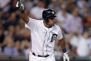 Detroit firma a Ramón Santiago por dos años