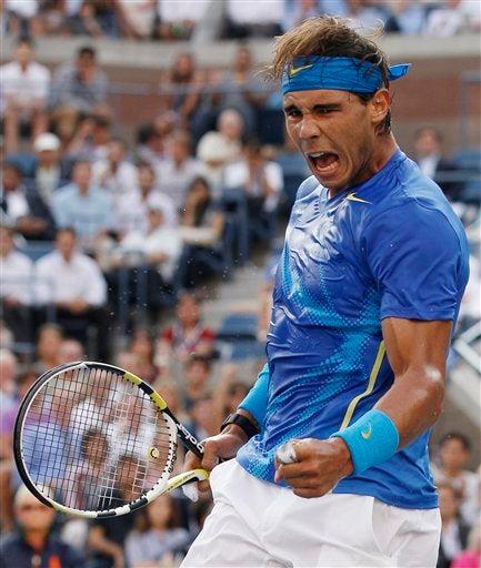 Nadal reacciona. FOTO: AP