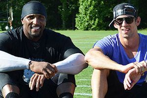 Phelps visitó a los Cuervos