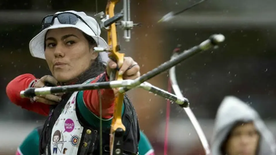Alejandra Valencia regresa a casa, cae en tiro con arco
