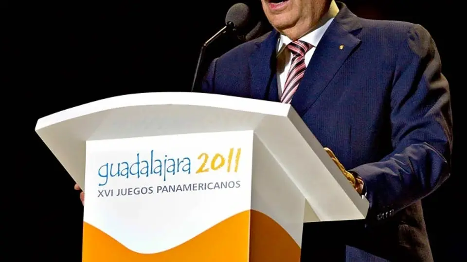 COI invita a Vázquez Raña a pronunciar discursos JO