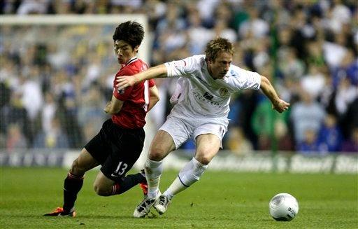Leeds tuvo pocas opciones frente a un Manchester dispuesto a ganarlo todo. FOTO: AP