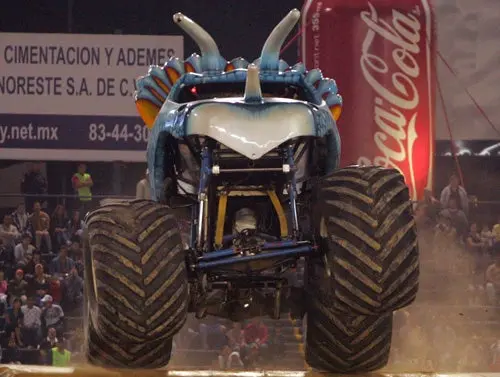 Vuelven las Monster Trucks a Monterrey