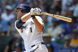 Cerveceros derrotan a Cardenales