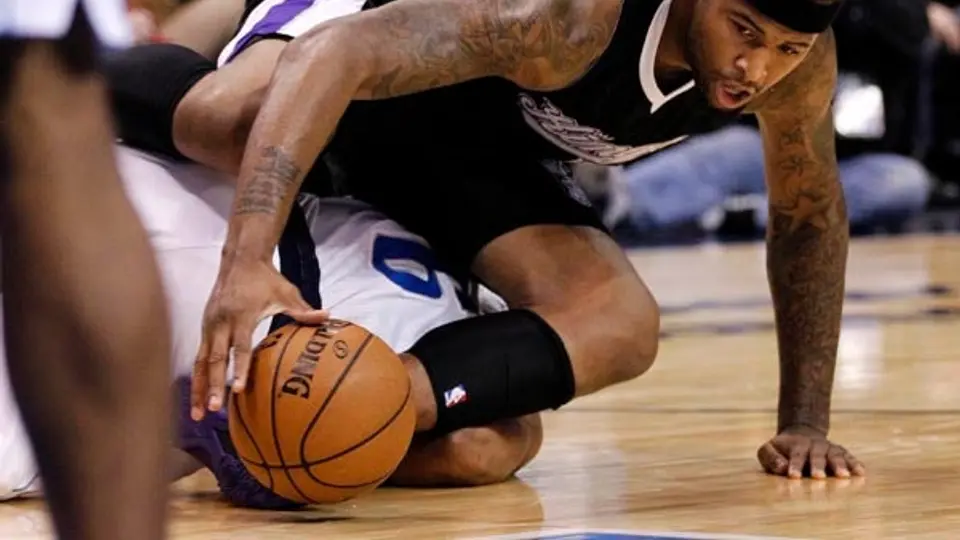 Kings suspende a jugador por indisciplina