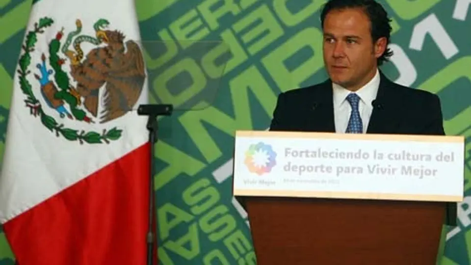 De la Garza afirma que el deporte ha sido más exitoso con Calderón