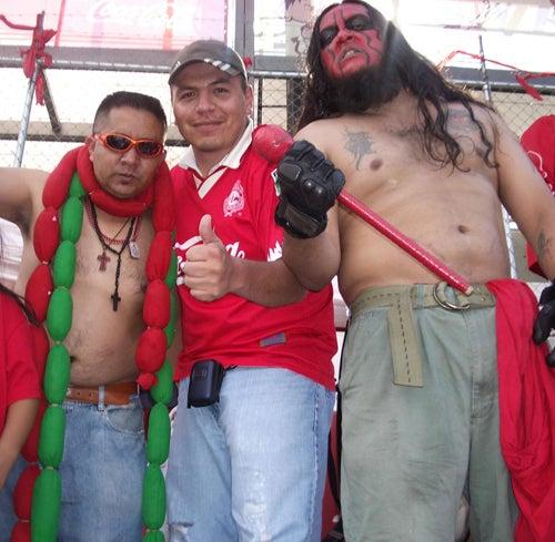 Apoyando al Toluca | Chamuco Rojo