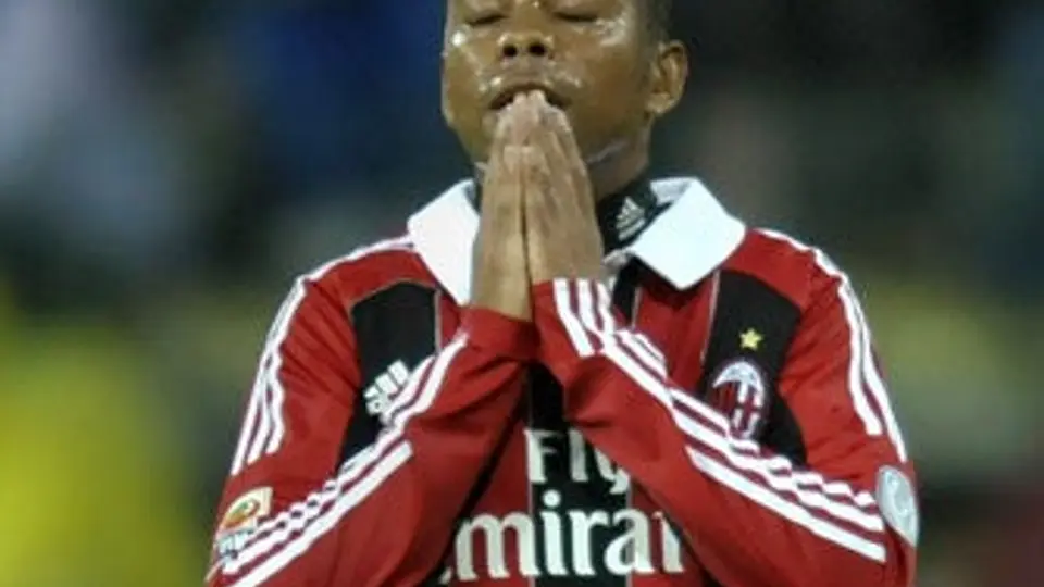 Milan consiguió un empate que le sirve de poco