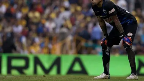 Jonathan Orozco se ve de Selección