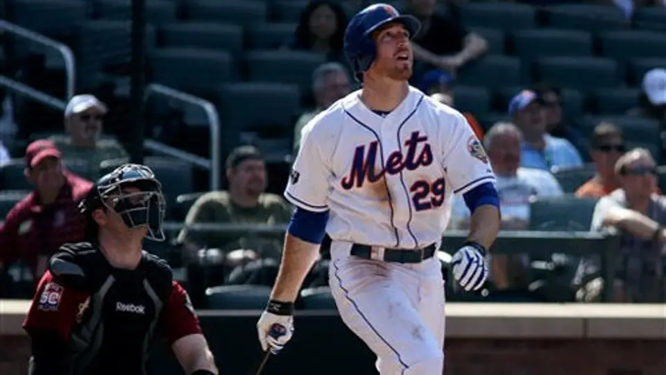 Mets ganan primera serie en casa desde julio