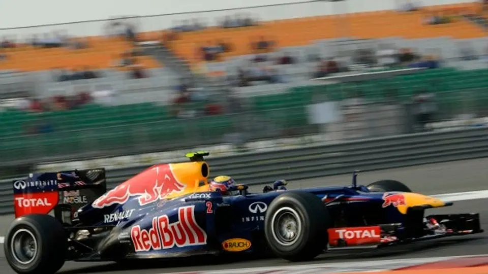 Vettel gana en India y se aleja de Alonso