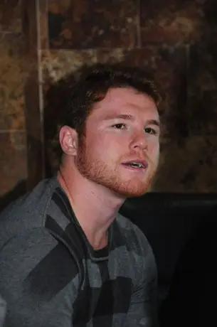 Canelo aspira llegar más alto que JC Chávez