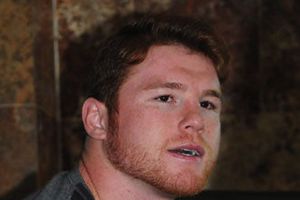 Canelo aspira llegar más alto que JC Chávez