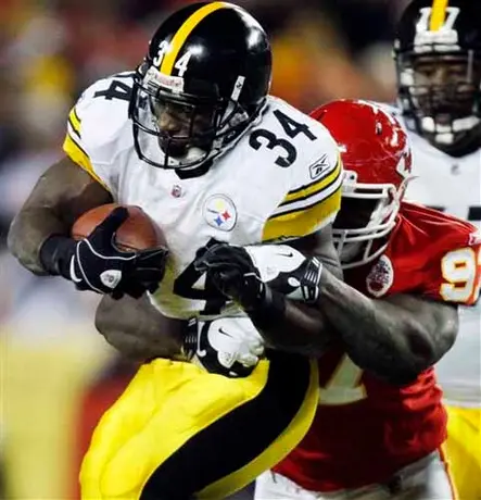 Pittsburgh mantuvo la ventaja y derrotó 13-9 a los Jefes