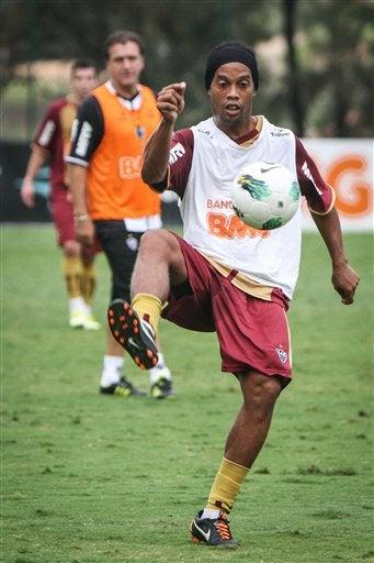 El brasileño entrenó por la mañana con el Atlético MIneiro l AP