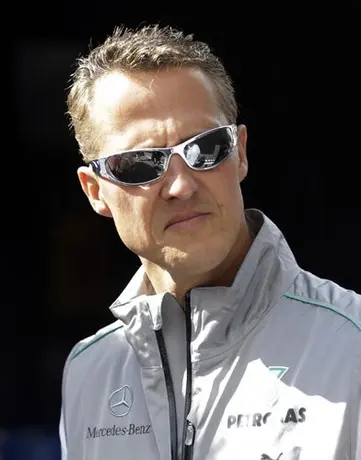 Schumacher vive sus '300'