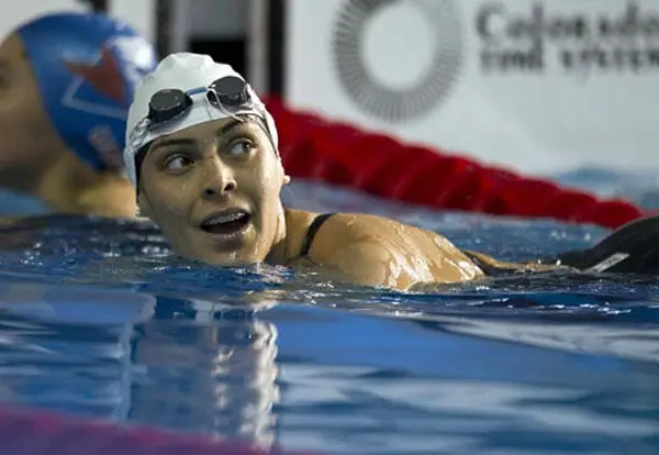 González, fuera de los 200 metros dorso