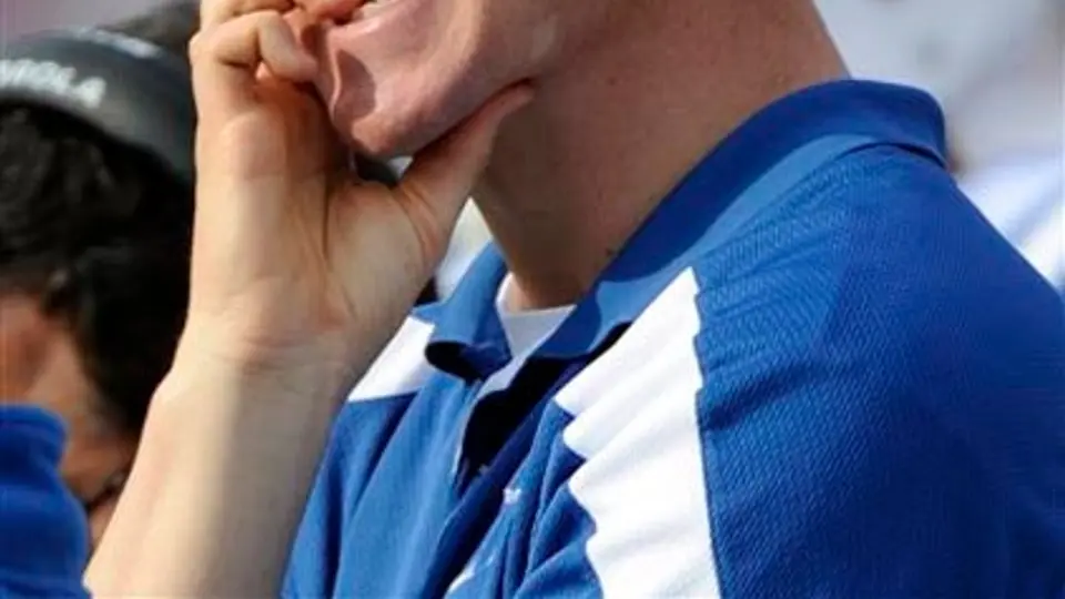 Manning se recupera de la cirugía de vértebras