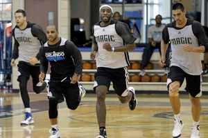 Sin Howard, todos dudan del Magic: Ayón