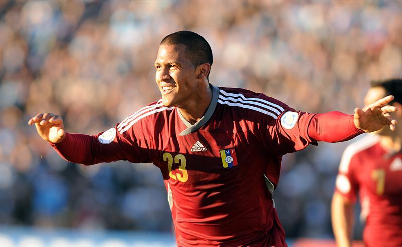 Venezuela empató el juego con gol de Salomón Rondón l EFE
