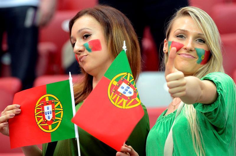 Las portuguesas apoyaron a su selección l EFE