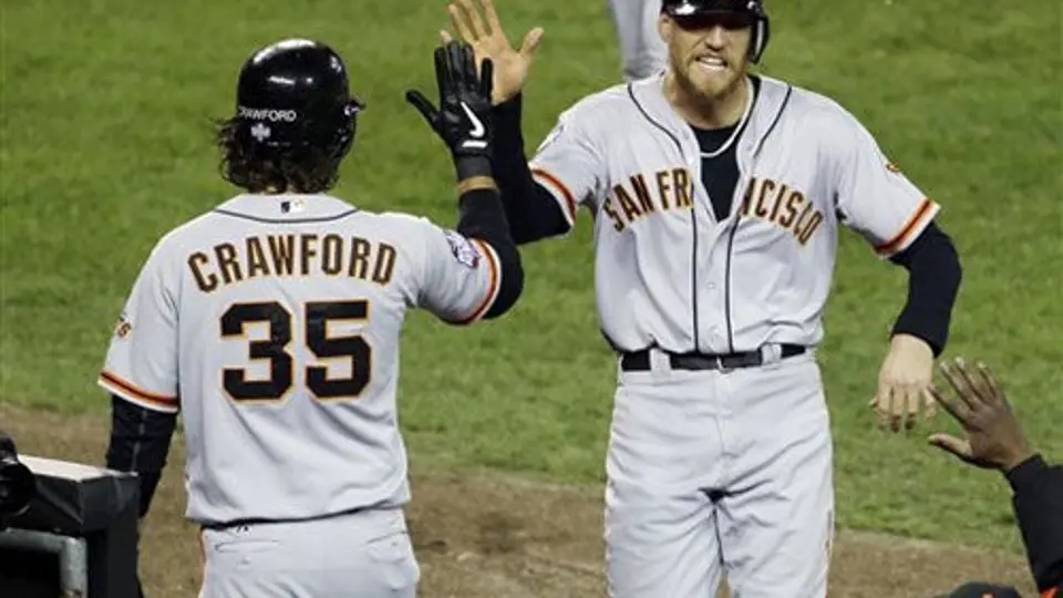 Gigantes se ponen a un paso del título