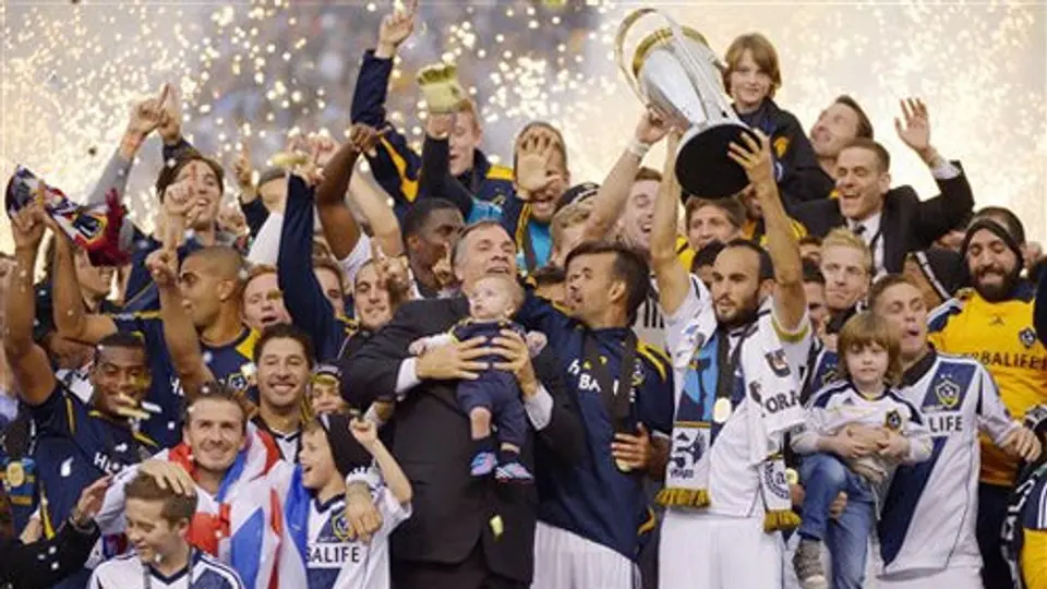 Beckham se despide de la MLS con título del Galaxy