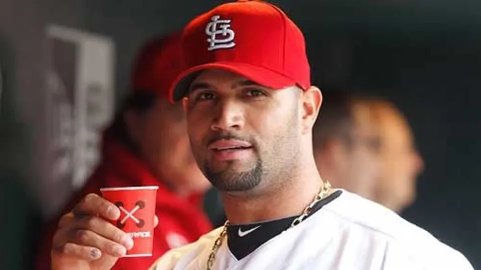 Albert Pujols podría jugar con Cachorros