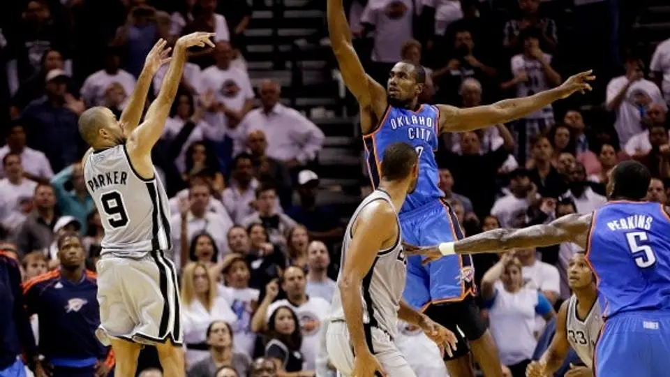 ?Parker decide triunfo de Spurs sobre Thunder ?