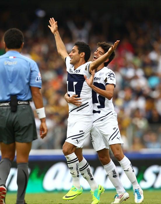 Con un gol de Fuentes, Pumas derrota a las Águilas. FOTO: BERNARDO MALDONADO