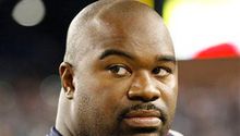 Patriotas despide a Albert Haynesworth