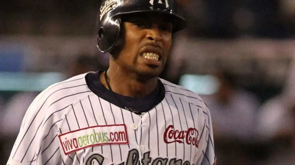 Roberson y Juárez de Sultanes dan positivo en el control antidopaje