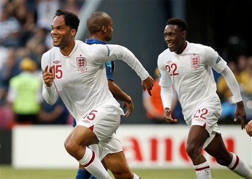 Joleon Lescott fue el encargado de marcar para los ingleses l AP