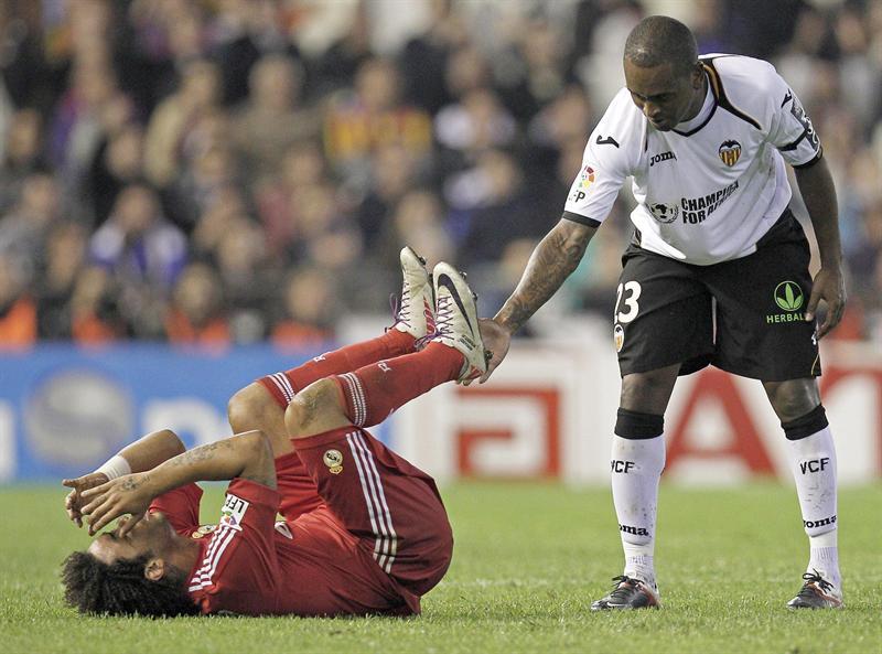 Valencia peleó al tú por tú en casa. FOTO: EFE