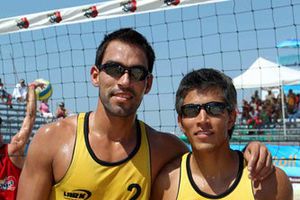 Sigue invicto equipo de Voleibol de Playa varonil