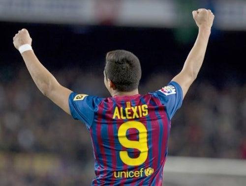 Alexis Sánchez celebra (FOTO: EFE)