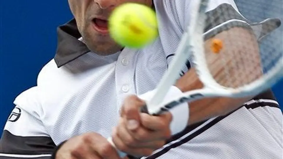 Djokovic comienza defensa del Abierto de China con victoria