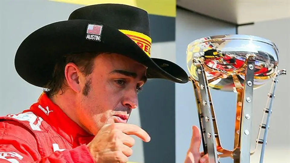 "Quedan 71 vueltas": Alonso