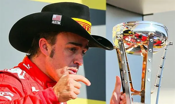 "Quedan 71 vueltas": Alonso