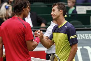 Eliminan a Nadal en torneo de Halle