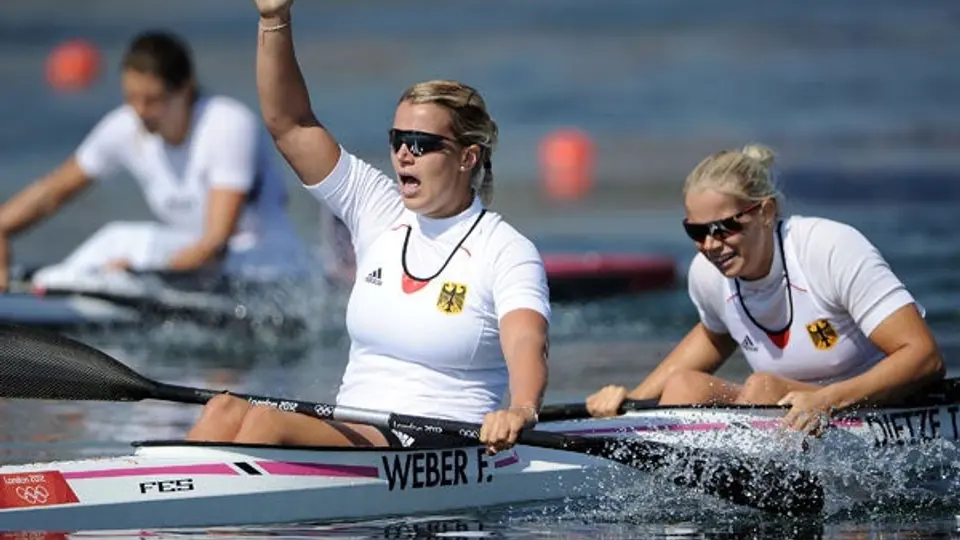 Alemania consigue la presea dorada en Kayak K-2 femenil 500mts