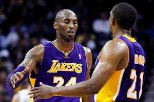 Bryant, el más joven en alcanzar los 30 mil puntos