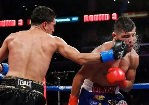 Victor Ortiz pierde sorpresivamente; Canelo, otra vez sin rival