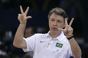 Dan a conocer lista de Brasil en basquetbol