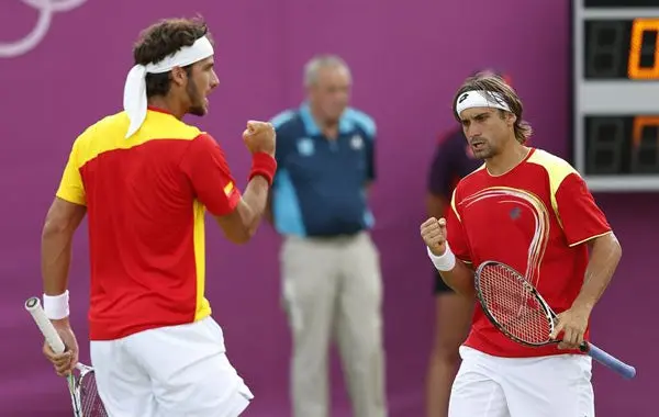 Avanza España a semifinales en dobles varonil