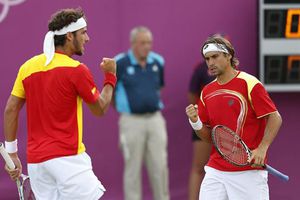 Avanza España a semifinales en dobles varonil