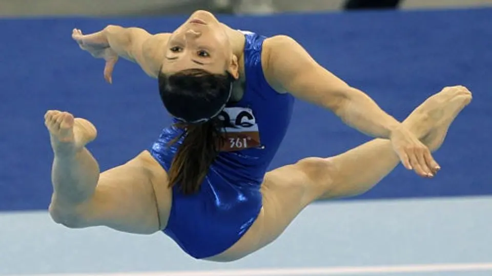 Suspenden provisionalmente a gimnasta de Uzbekistán